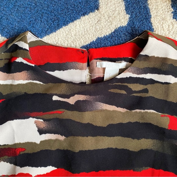 🍃 H&M GREEN BLACK MULTI PRINTED CAPRI SLEEVE DRESS! - Picture 7 of 15